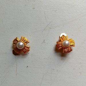 24K plated Braided Cross Pearl Studs